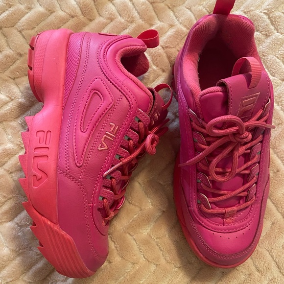 Pink filas - Picture 5 of 5